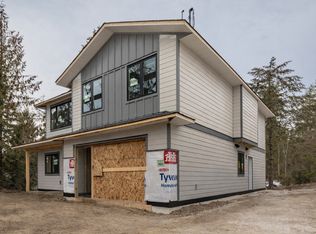 166 2nd Ave SE, Salmon Arm, BC V1E1H5