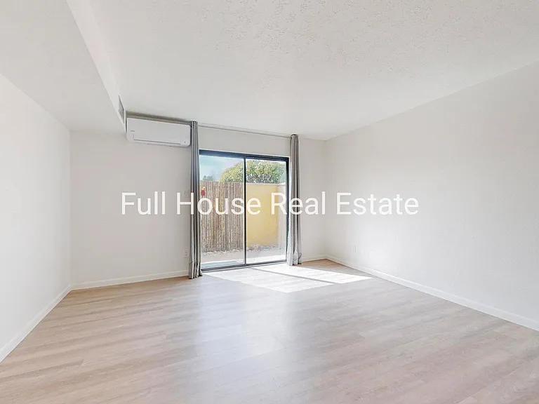 876 Tramway Lane Ct NE — Photo 17
