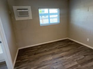 1110 E Highland Ave APT 15, Phoenix, AZ 85014