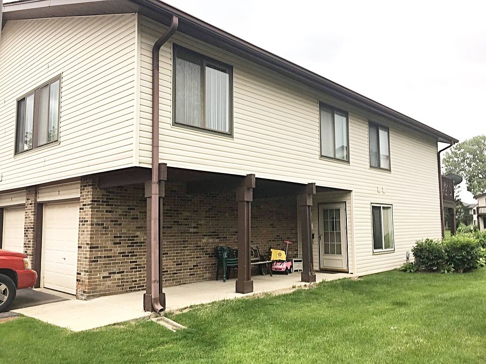 1st image of 1333 Kingsbury Dr Unit 2