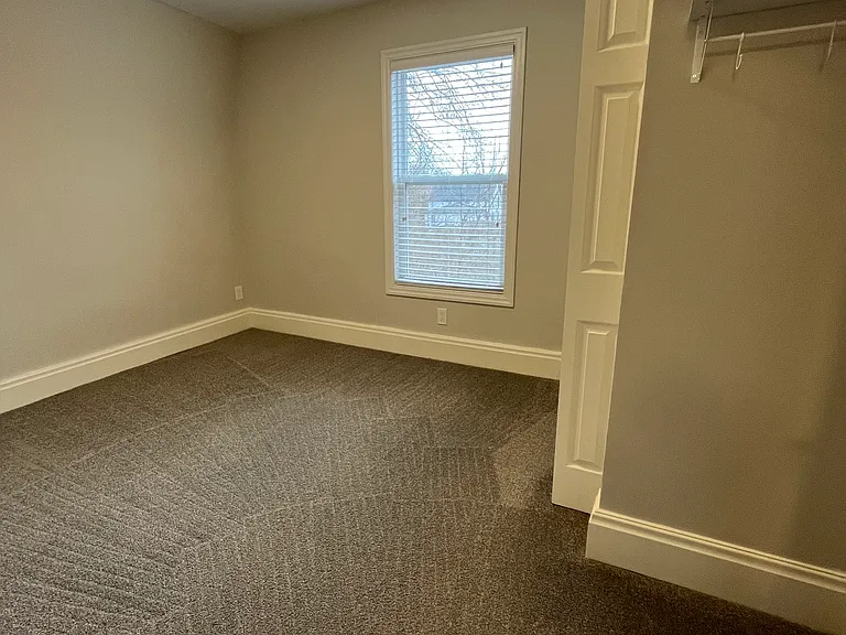105 Cedar St S #3 — Photo 20