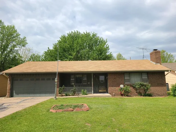 620 N High Dr, Wellington, KS 67152