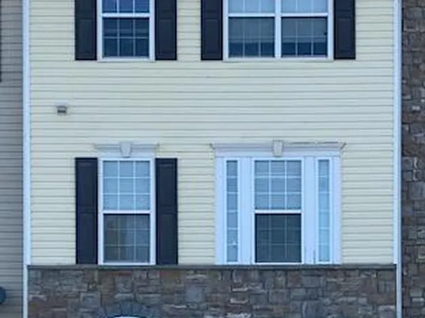 20 Bravery Way, Martinsburg, WV 25405
