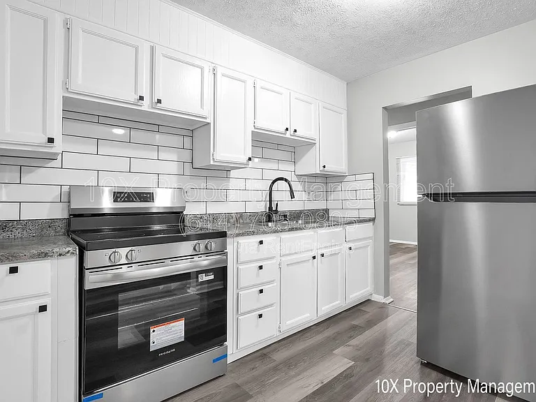 1285 Evergreen Rd — Photo 8
