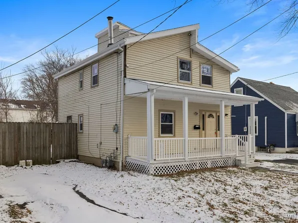 411 81st St, Niagara Falls, NY 14304