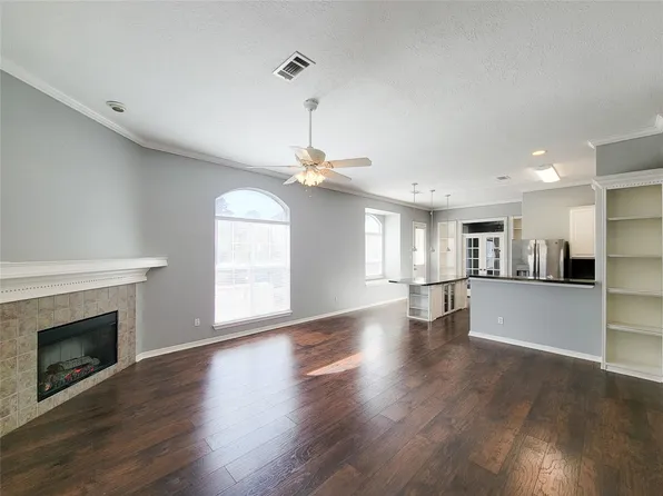 12755 Mill Ridge Dr APT 1101, Cypress, TX 77429