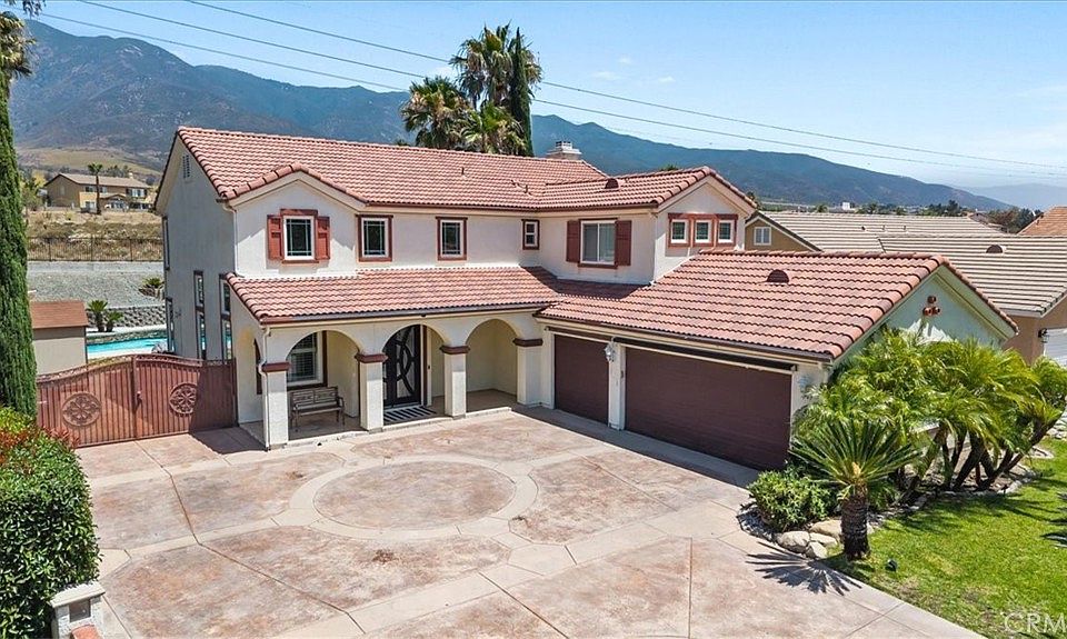 1st image of 14062 Crestline Pl