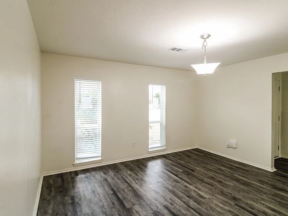 5th image of 308 Brandywyne Dr