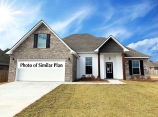 2739 Louis Cir, Crestview, FL 32536