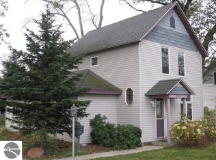 401 W River Rd, Oscoda, MI 48750