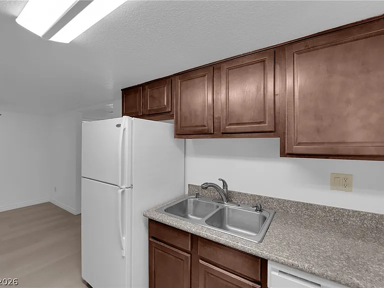 5295 Indian River Dr #301 — Photo 13