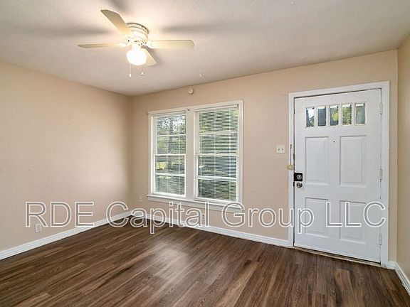 5th image of 6161 Brocks Ln APT A