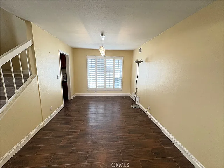 20409 Tufts Cir — Photo 6