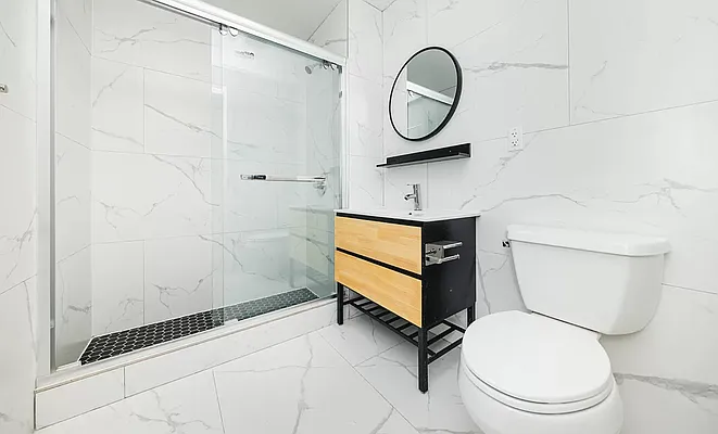 Rented by Oxford Property Group | media 23