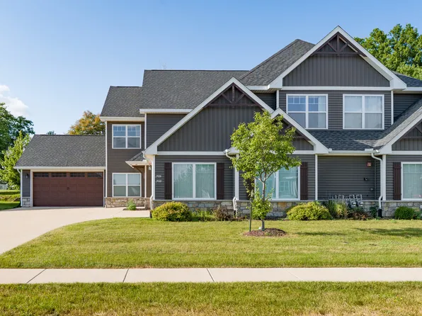 2926 Shanes Way #2926, Bettendorf, IA 52722