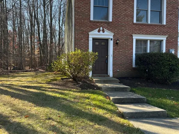 16 Aspen Ct, Monmouth Junction, NJ 08852