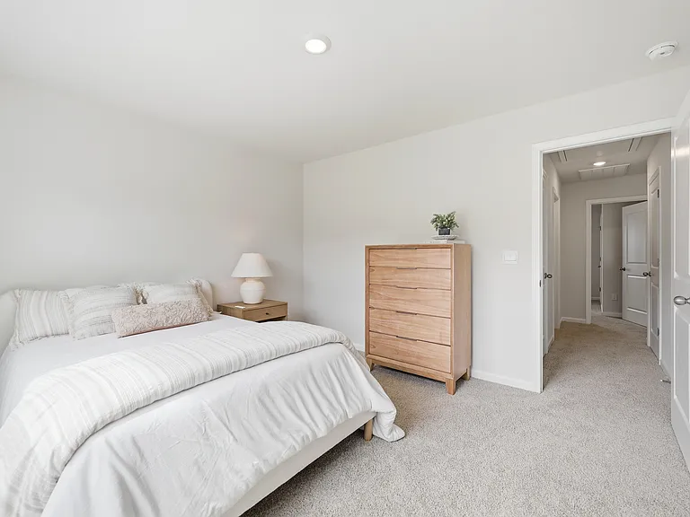 657 Bryson Blvd — Photo 9