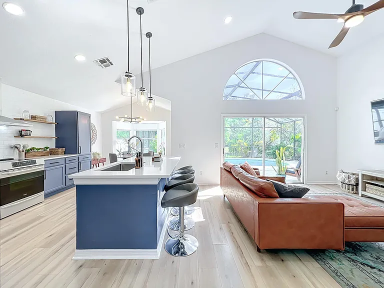 489 Harvest Oak Ct — Photo 6