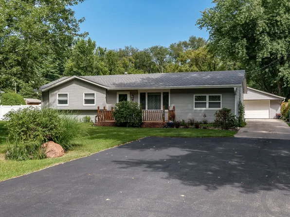 5816 Colleen Ave, Rockford, IL 61109