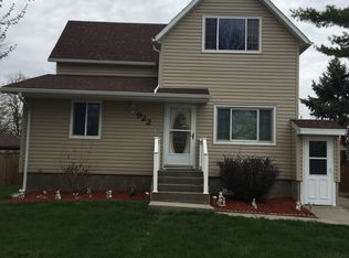 922 3rd St, Columbus, NE 68601