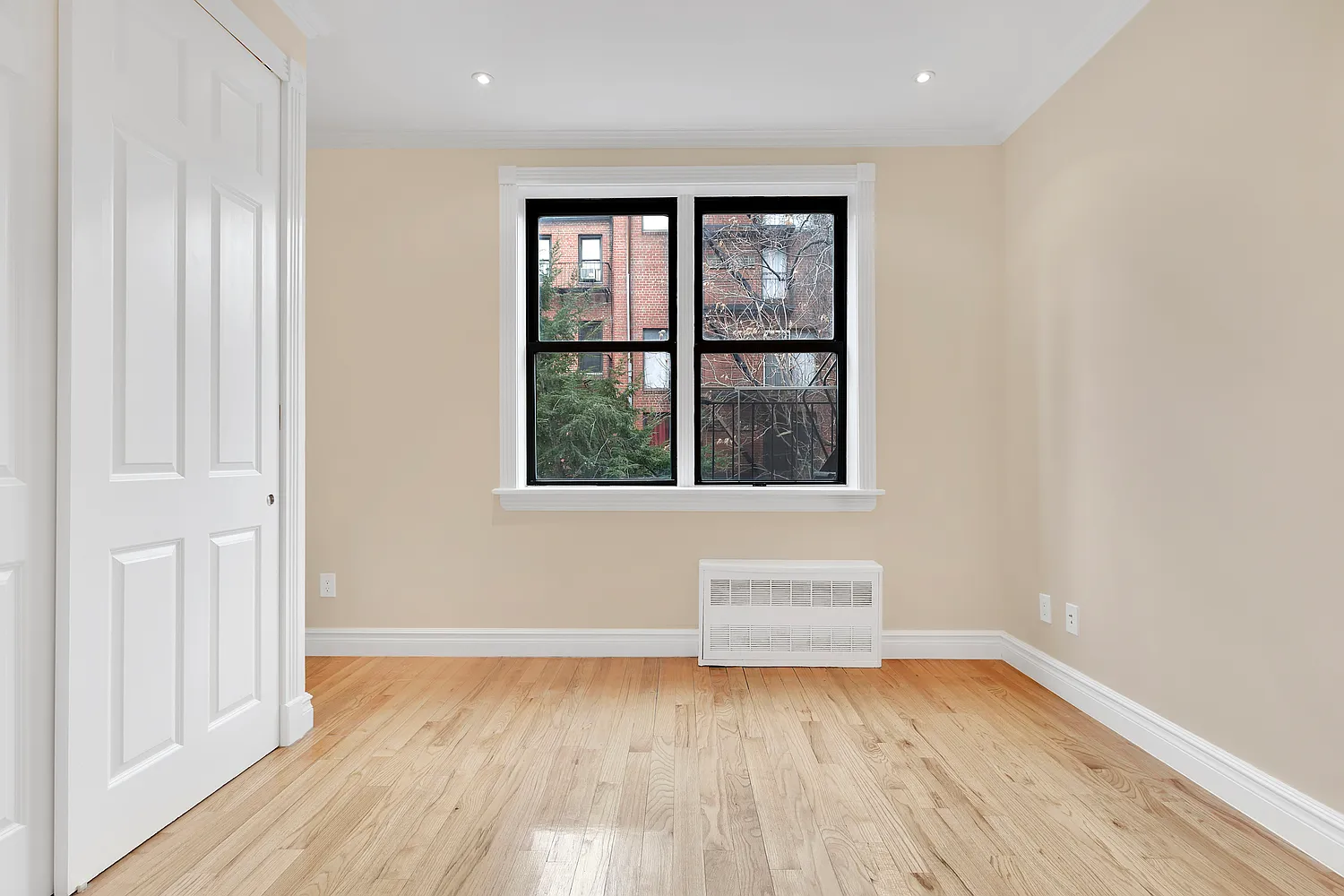 404 East 88th Street — Photo 1