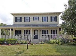 1469 Radcliff Ln, Aurora, IL 60502