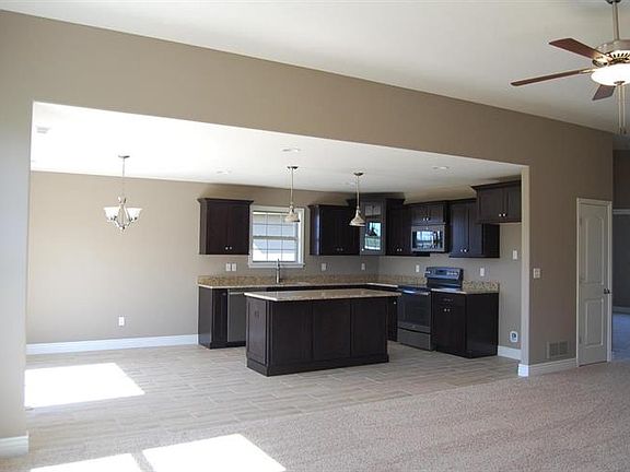 3rd image of 1929 Lasso Cir
