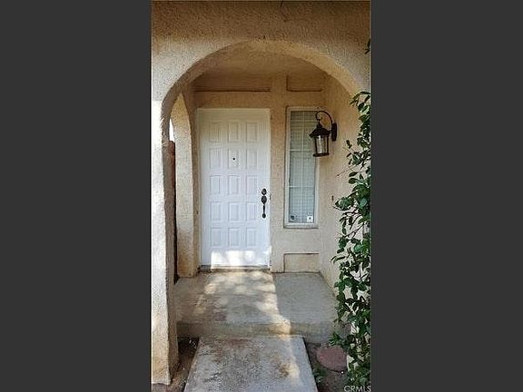 Front Entryway