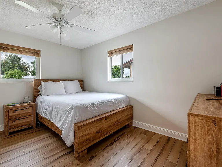 4317 Applecrest Dr — Photo 21