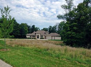 8310 S Sprague Rd, Columbus, IN 47201