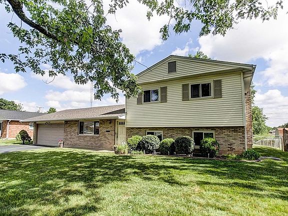 2nd image of 5637 Marblehead Dr