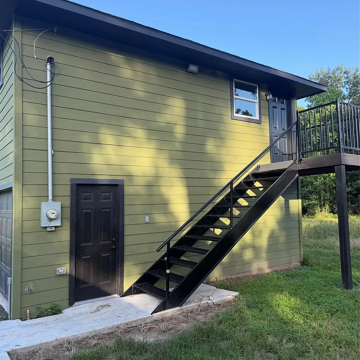 1 bed, 1.0 bath, 850 sqft, $1,200 — Photo 2