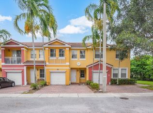 2201 Shoma Dr, Royal Palm Beach, FL 33414
