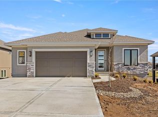 8161 Valley Rd, Lenexa, KS 66220