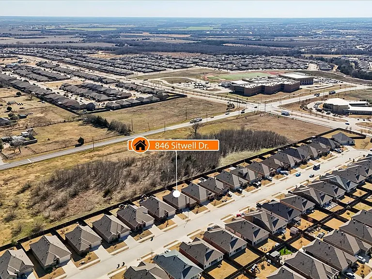 846 Sitwell Dr — Photo 26
