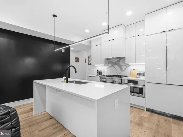 1729 T St NW #3, Washington, DC 20009