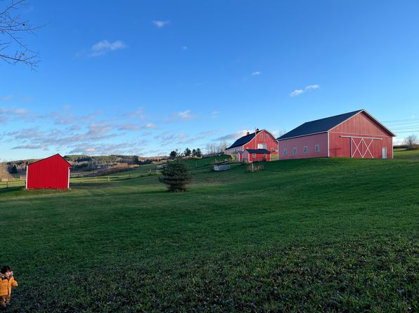 76 Parkhurst Siding Rd