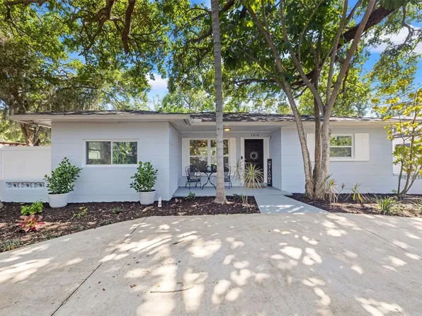 5216 40th Ave N, Saint Petersburg, FL 33709