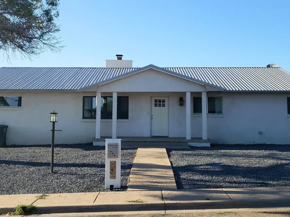 706 Kay Lynn Dr, Las Vegas, NM 87701