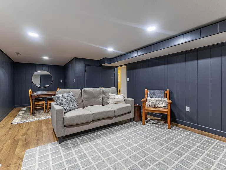 3312 Lynnwood Dr — Photo 32
