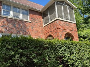 426 S Hawthorne Dr, Bloomington, IN