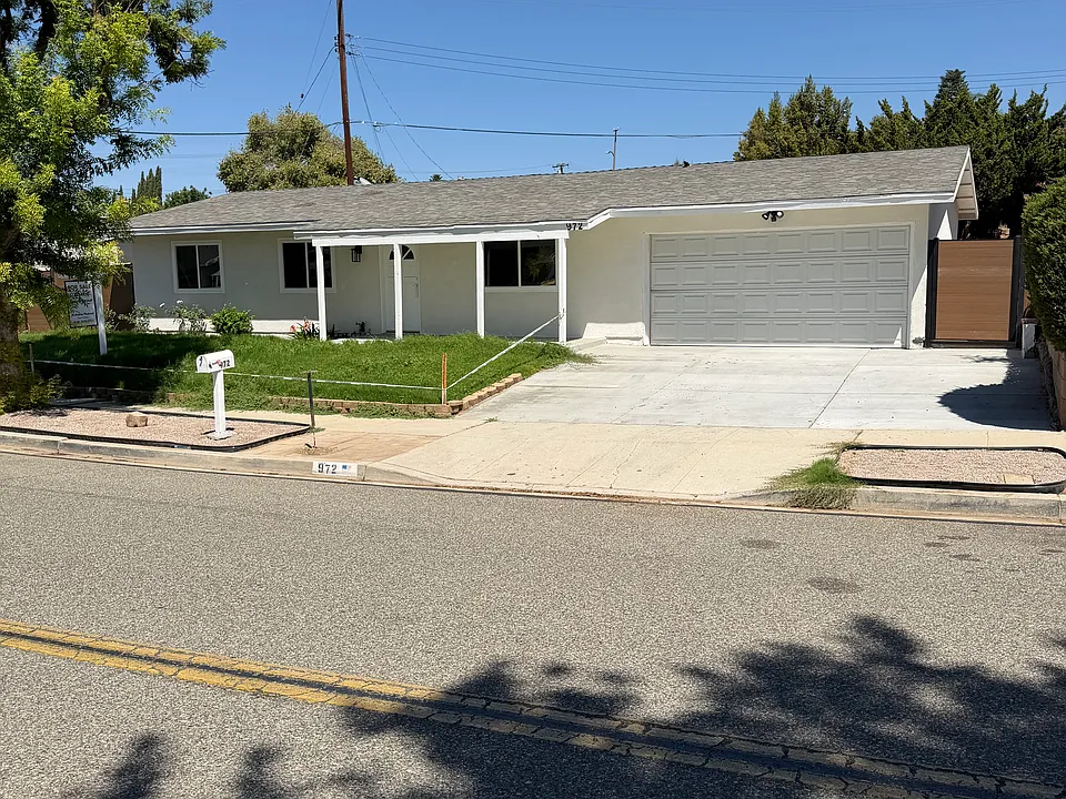 972 Appleton Rd