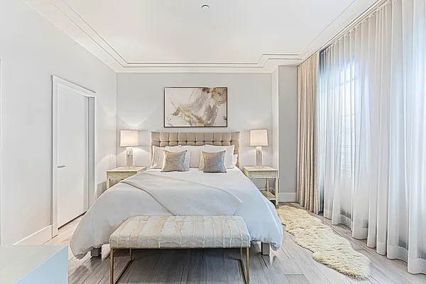 Sold by Compass | media 5