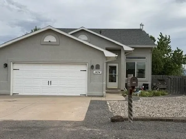 1494 W Delaney Dr, Pueblo West, CO 81007