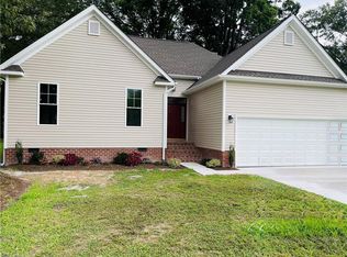 59 Huber Rd, Newport News, VA 23601