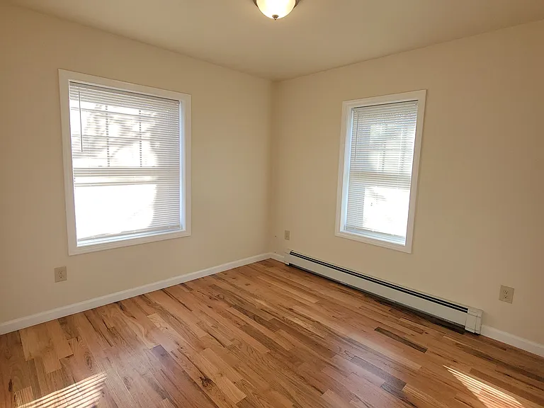 127 Carlisle St #2 — Photo 5