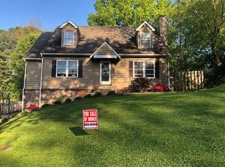 1208 Durham Rd, Knoxville, TN 37931