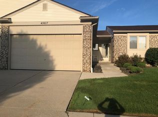 45617 Silver Maple Ave, Utica, MI 48315