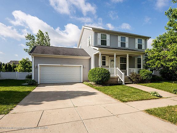 2nd image of 541 Anhinga Dr