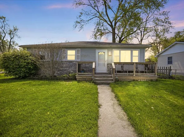 1709 E Rand St, Hobart, IN 46342